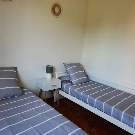 Location Maroty Apartment Manosque Exterior photo
